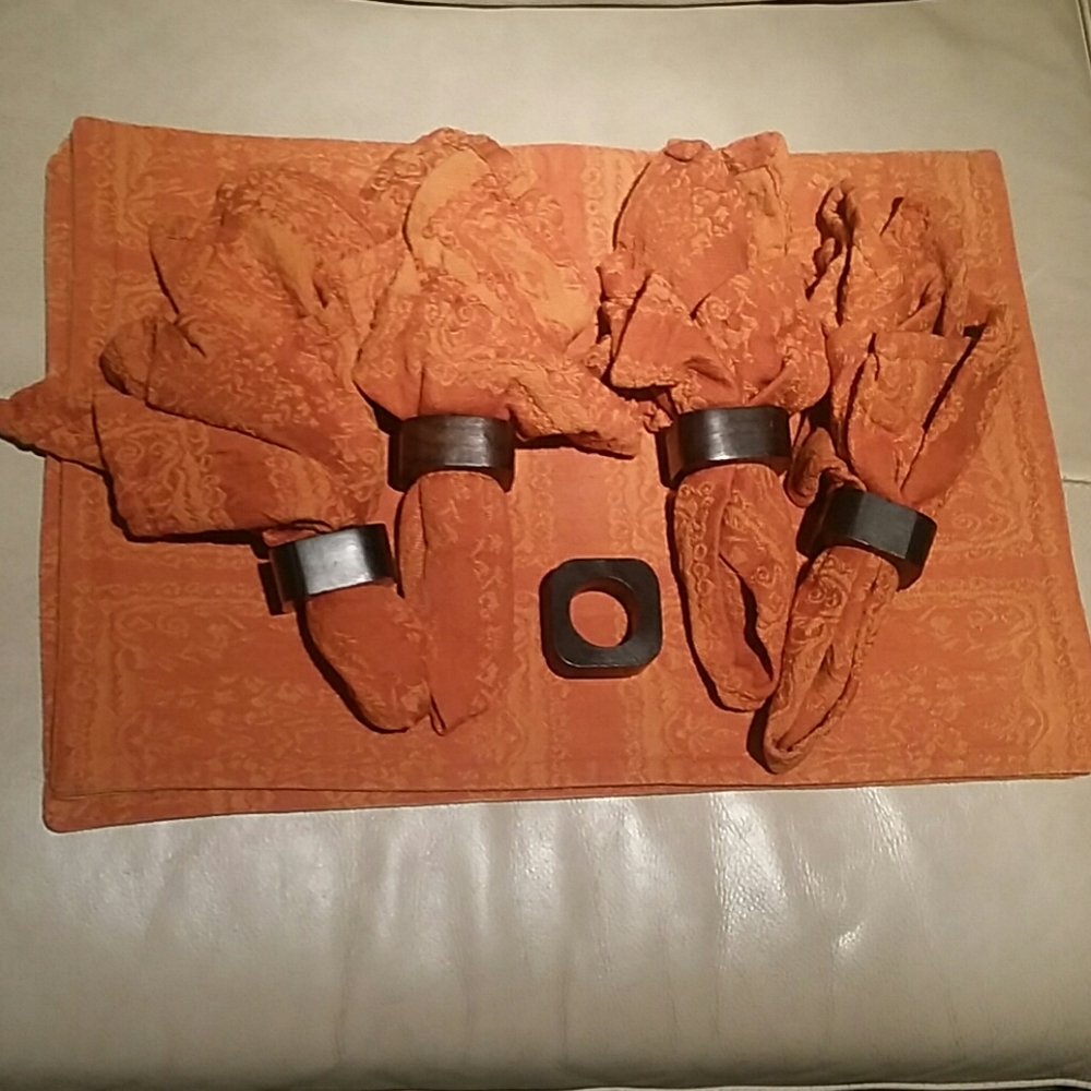Place Mats and Lennon Napkins and Holders